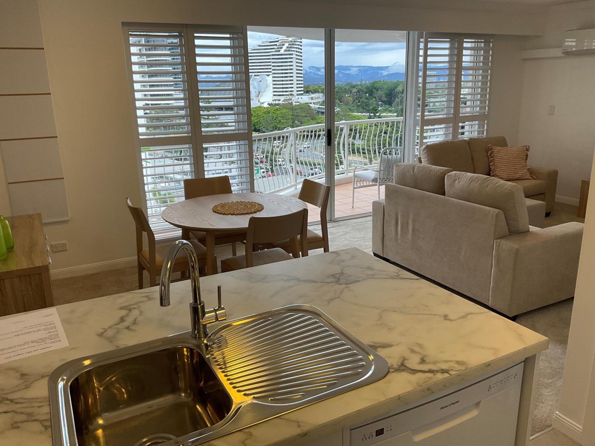 Broadbeach Holiday Apartments Gold Coast Buitenkant foto