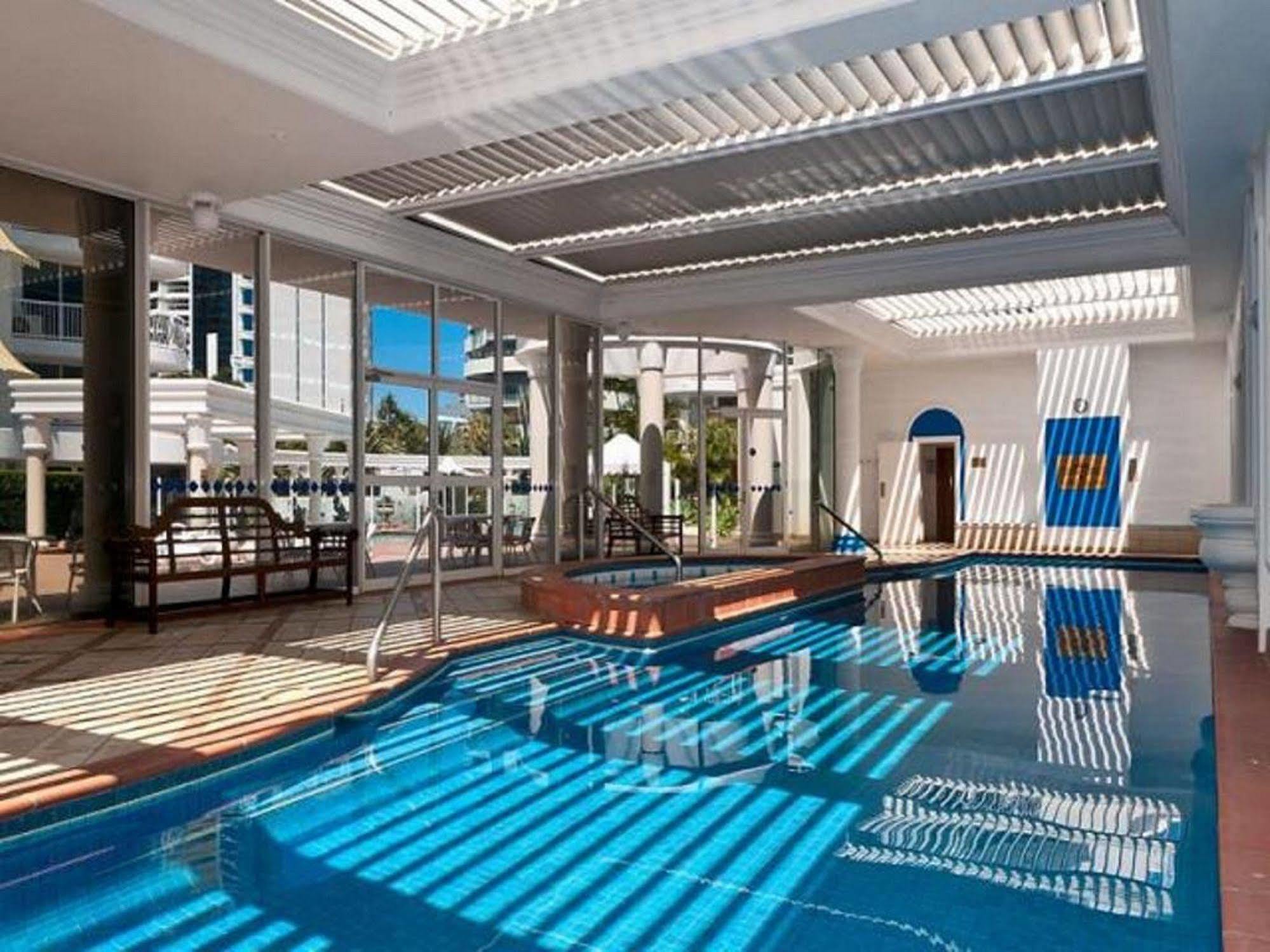 Broadbeach Holiday Apartments Gold Coast Buitenkant foto