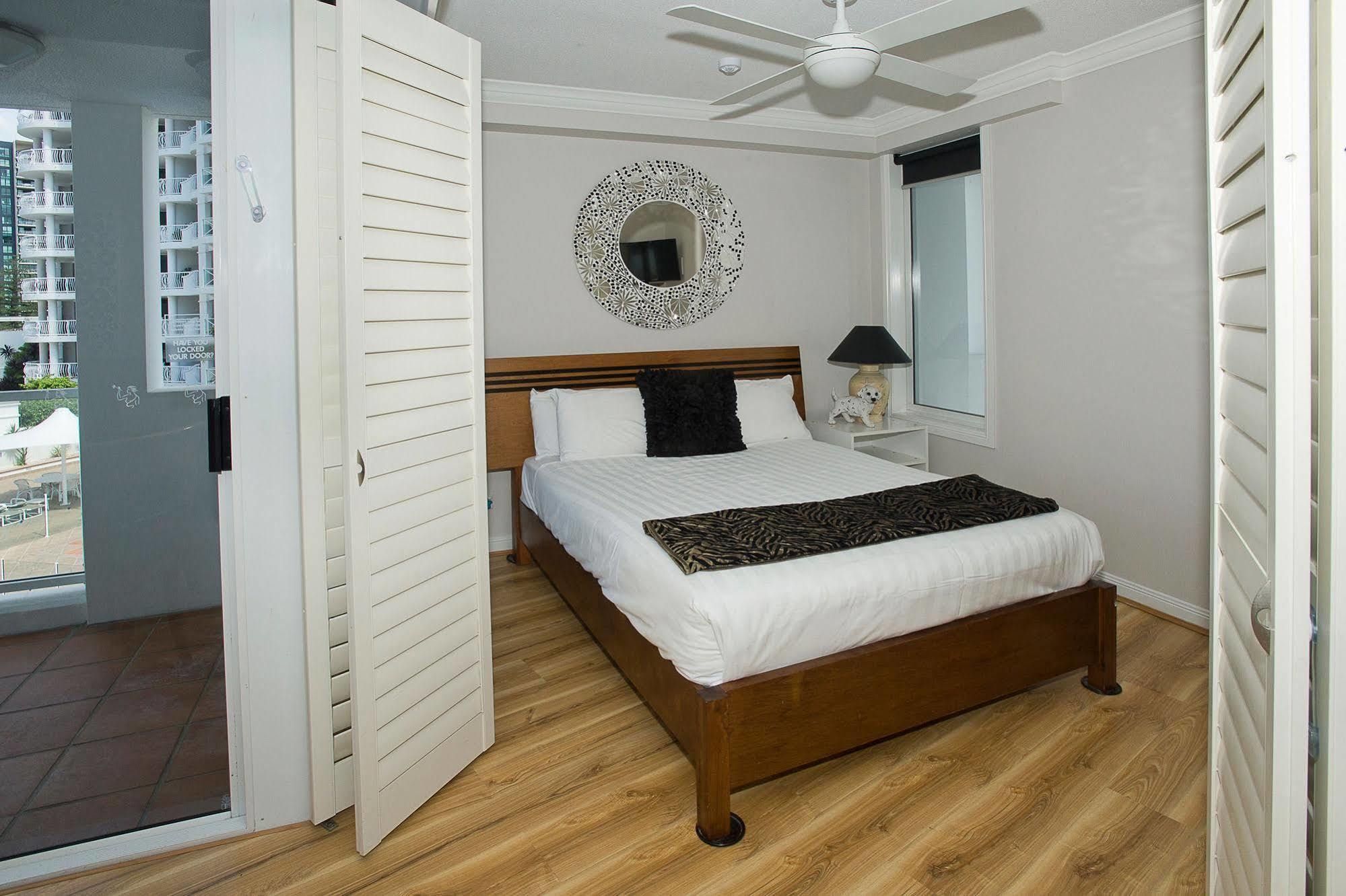 Broadbeach Holiday Apartments Gold Coast Buitenkant foto