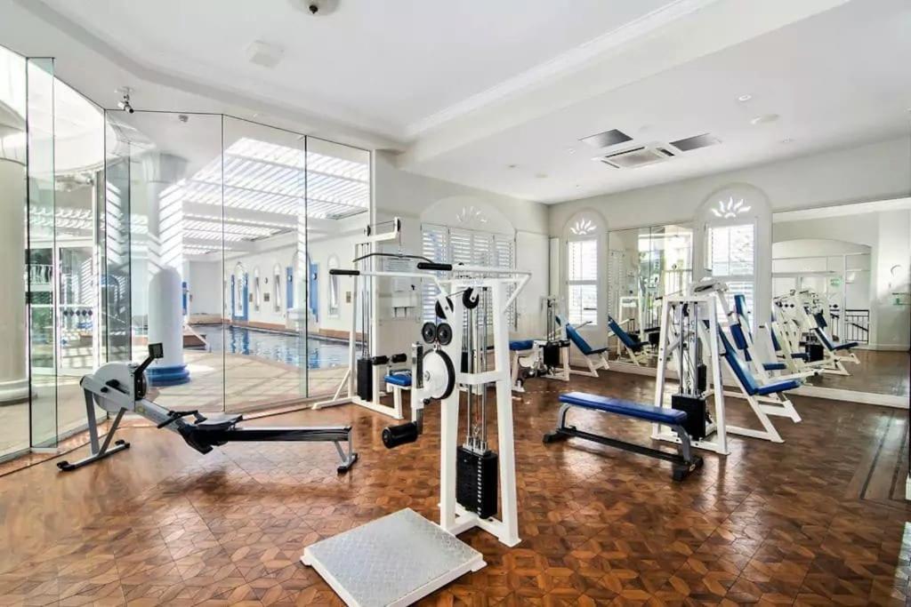 Broadbeach Holiday Apartments Gold Coast Buitenkant foto